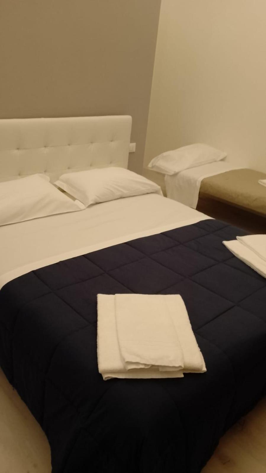 Villa Giove Rooms プラート エクステリア 写真