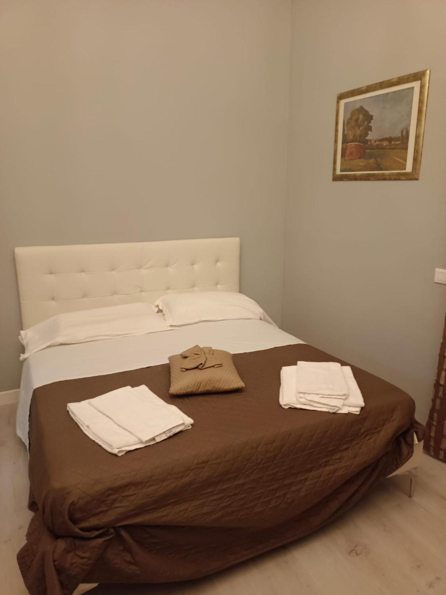 Villa Giove Rooms プラート エクステリア 写真