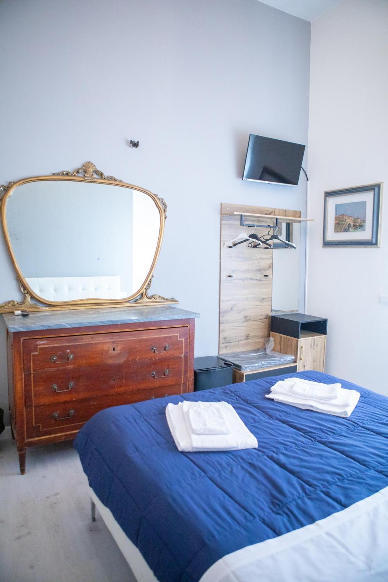 Villa Giove Rooms プラート エクステリア 写真