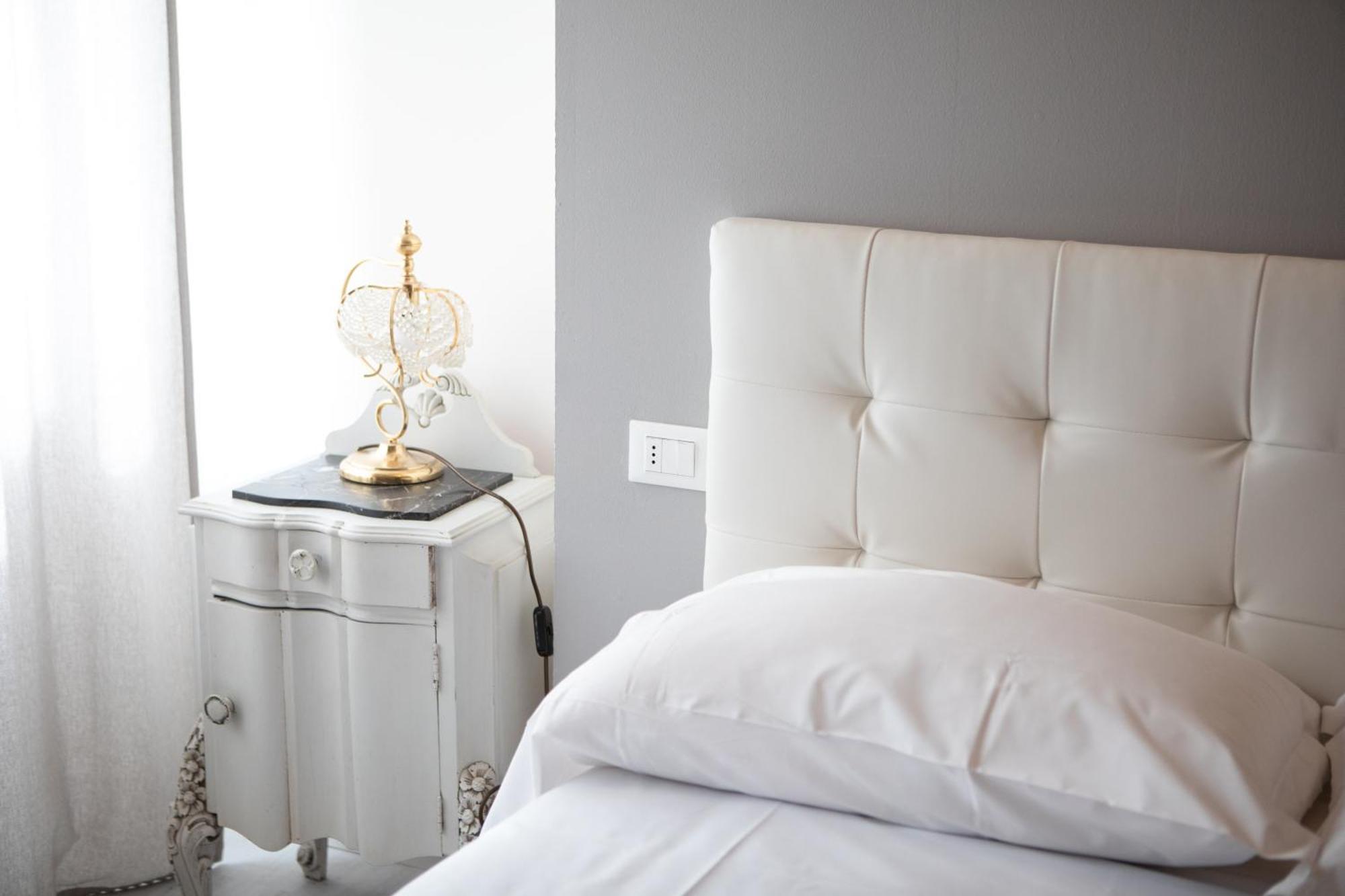 Villa Giove Rooms プラート エクステリア 写真